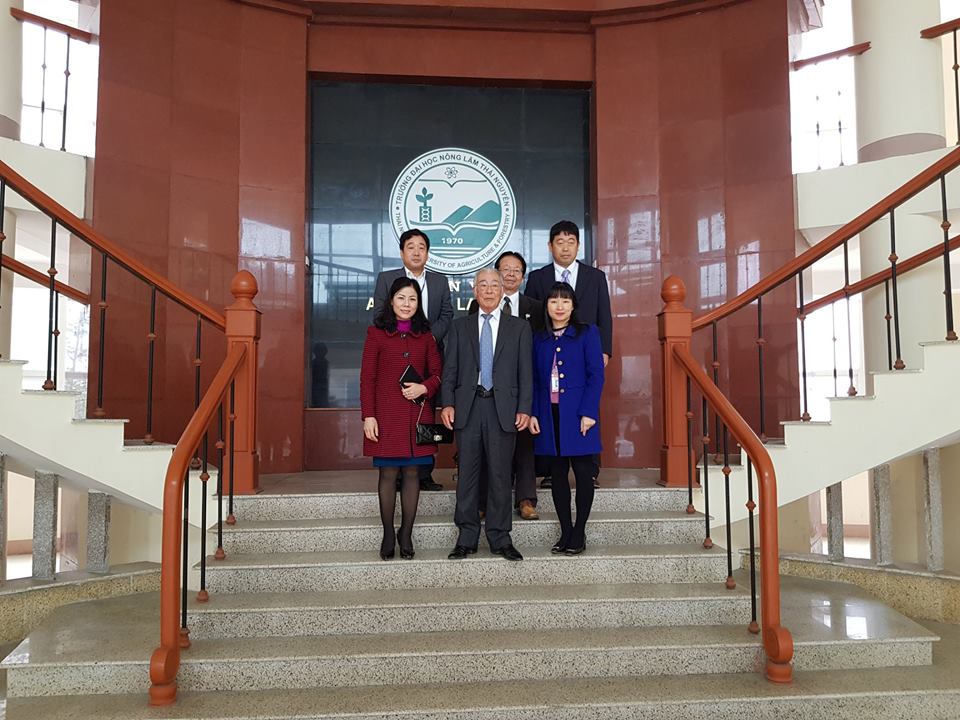 Hiệp hội giao lưu Quốc tế Nông nghiệp Kawamura, Nhật Bản tới thăm và làm việc với Trường Đại học Nông lâm Thái Nguyên